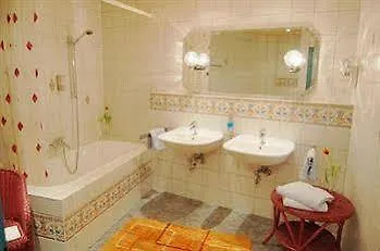 Weinstockwerk St Peter 3* نورنبيرغ