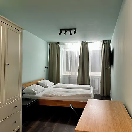 Weinstockwerk St Peter 호텔 3*